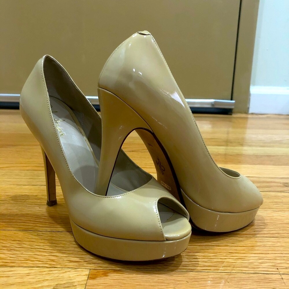 Cole Haan High Heel Pumps - Beige - size 7